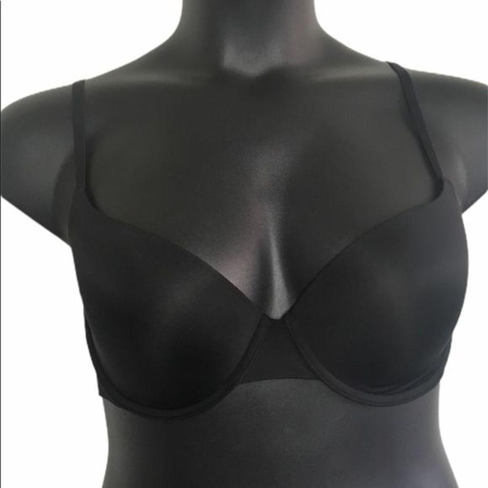 Victoria’s Secret Demi bra size 34DD